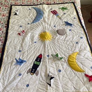 Hanna Anderson crib quilt